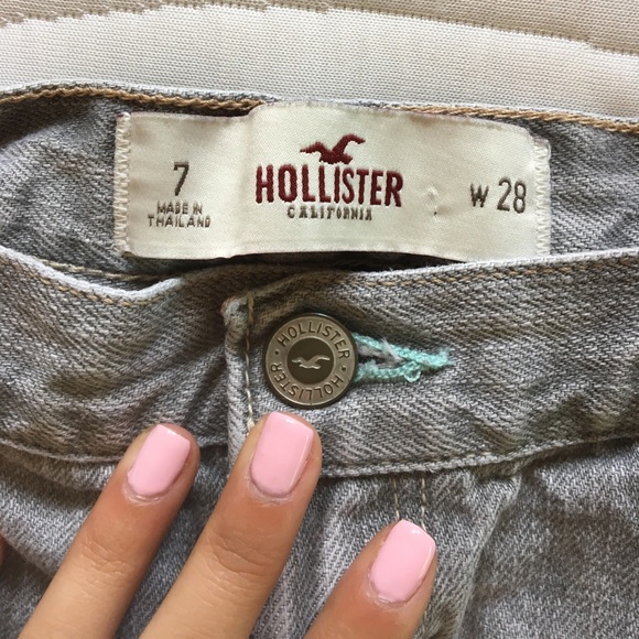 hollister shorts with zippers - Picture 2 of 3